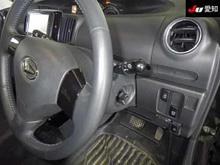 DAIHATSU TANTO 2012