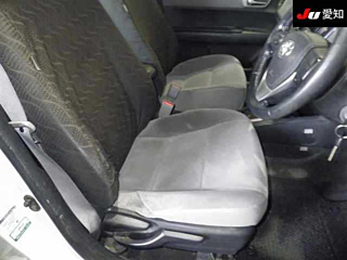 TOYOTA COROLLA AXIO 2012