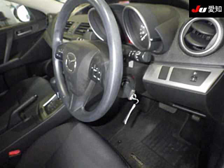 MAZDA AXELA 2009