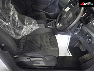 VOLKSWAGEN GOLF 2012