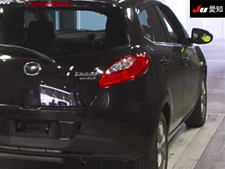 MAZDA DEMIO 2012