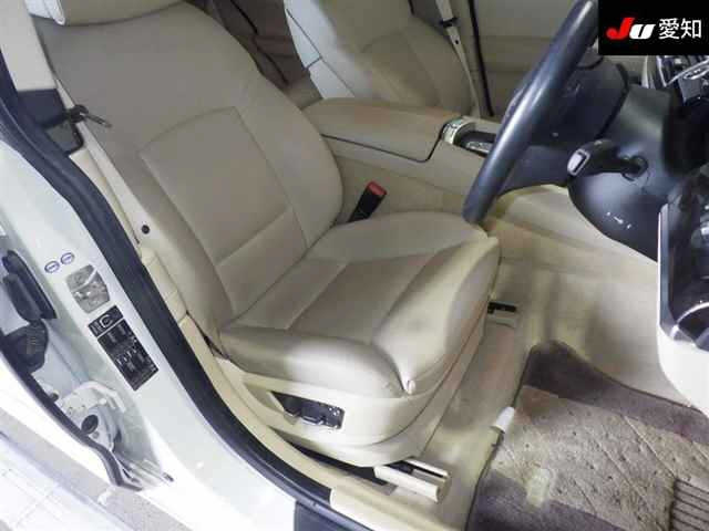 BMW 5 SERIES 2011