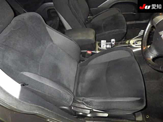 MITSUBISHI OUTLANDER 2011