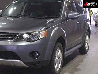 MITSUBISHI OUTLANDER 2011