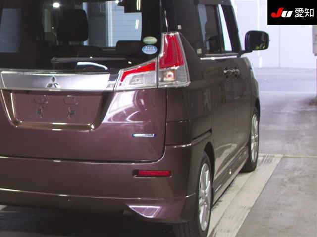 MITSUBISHI DELICA D2 2016