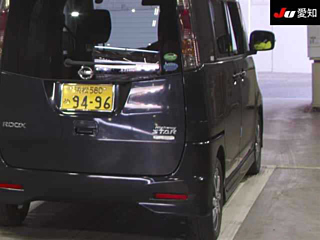 NISSAN ROOX 2013