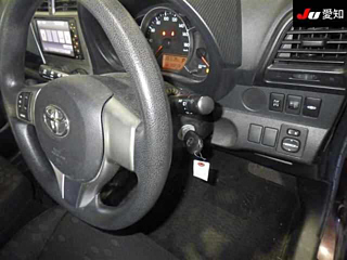 TOYOTA RACTIS 2011