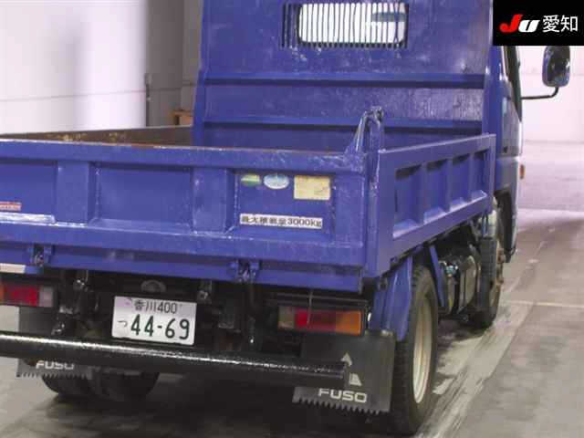 MITSUBISHI CANTER 2016