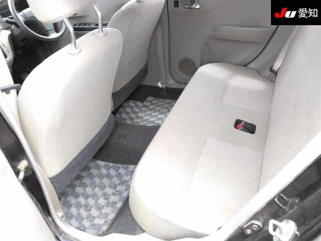 DAIHATSU MIRA E S 2011