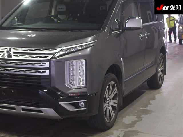 MITSUBISHI DELICA D5 2020