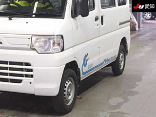MITSUBISHI MINICAB MIEV 2011