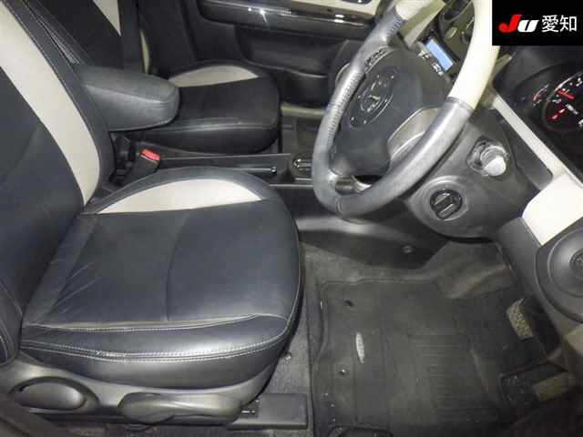 MAZDA VERISA 2012