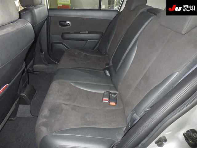 NISSAN TIIDA 2008