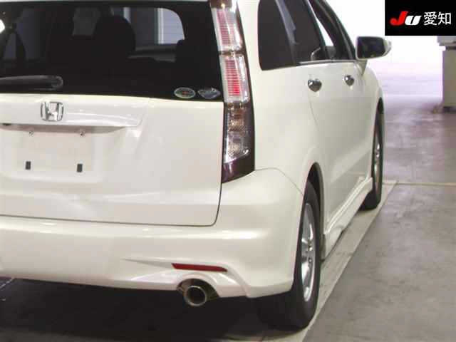 HONDA STREAM 2009