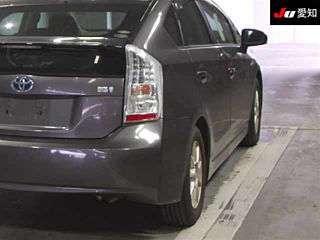 TOYOTA PRIUS 2011