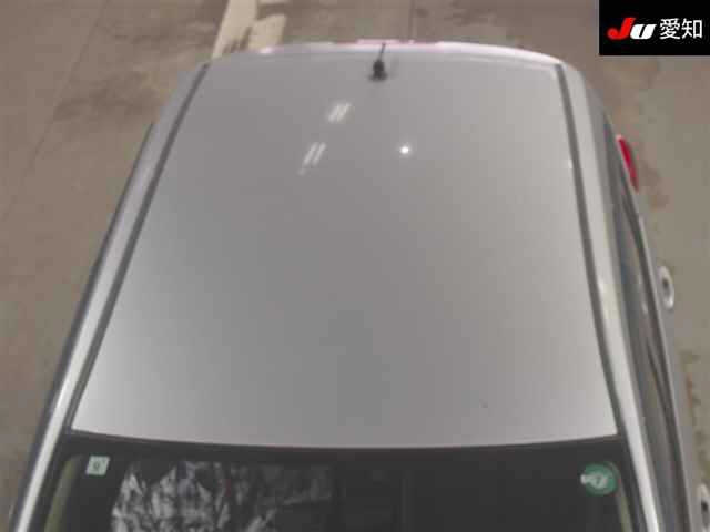 NISSAN TIIDA 2009