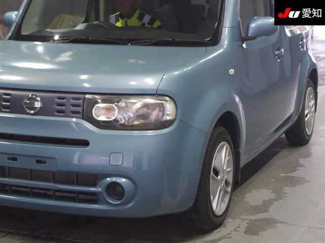 NISSAN CUBE 2010