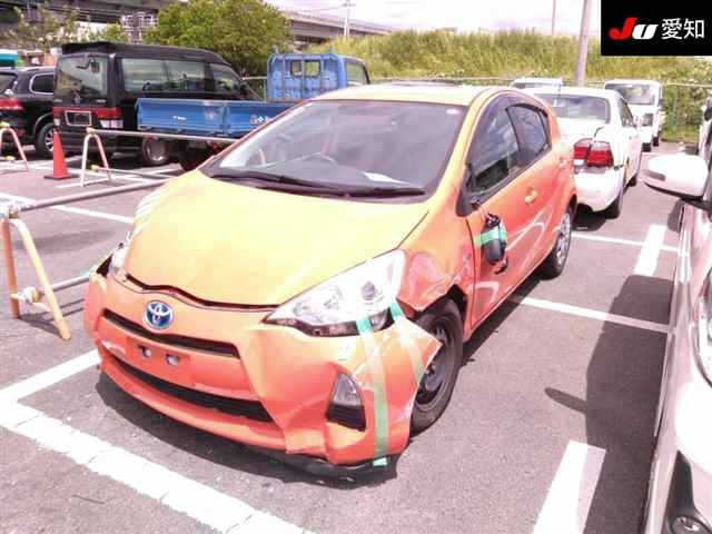 TOYOTA AQUA 2012