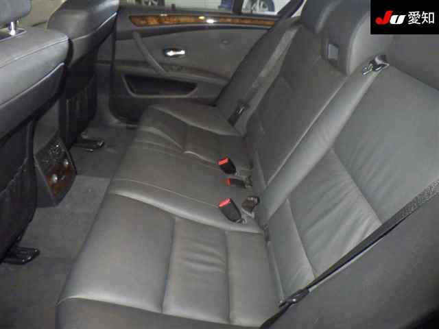 BMW 5 SERIES 2009