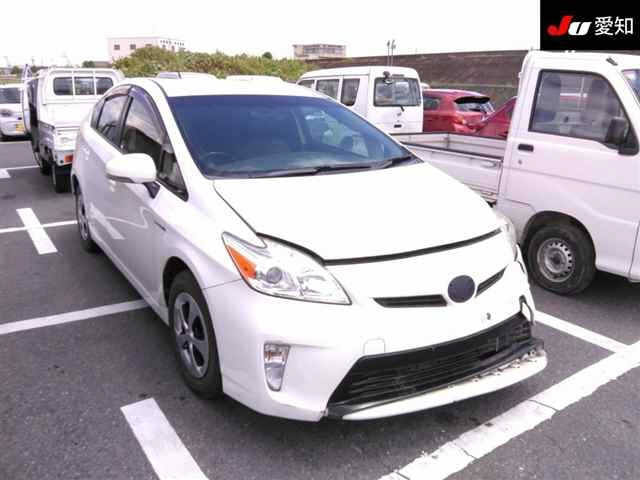 TOYOTA PRIUS 2012
