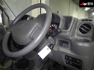 MITSUBISHI MINICAB VAN 2019