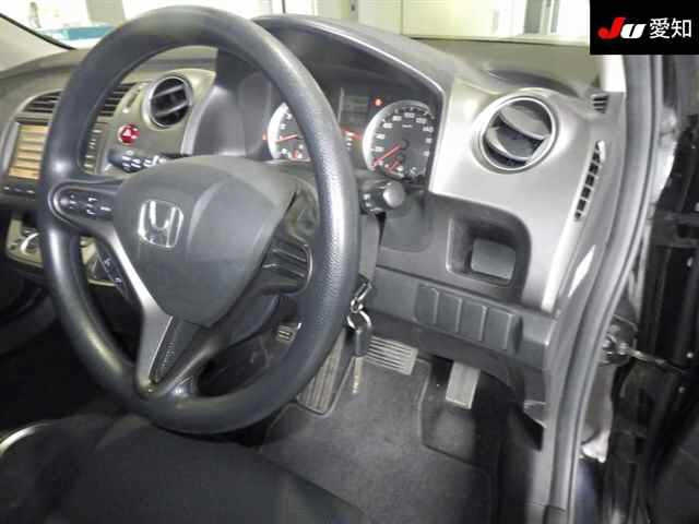 HONDA STREAM 2008