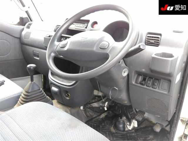 DAIHATSU HIJET TRUCK 2011