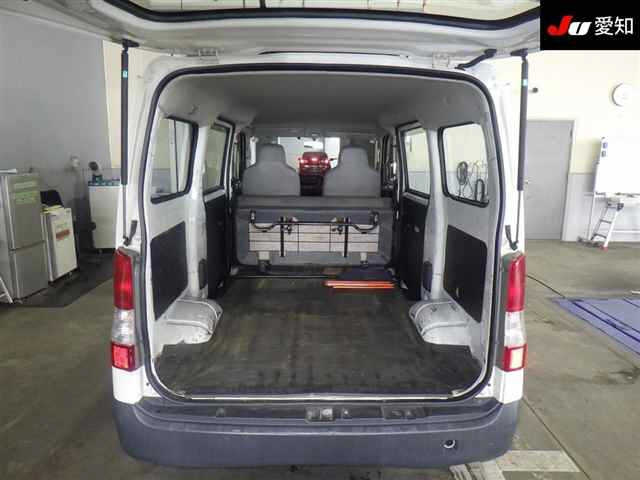 TOYOTA TOWN ACE VAN 2011