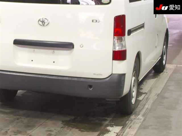 TOYOTA TOWN ACE VAN 2011