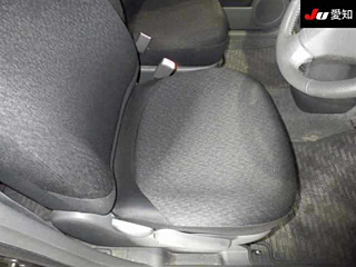 TOYOTA SIENTA 2011