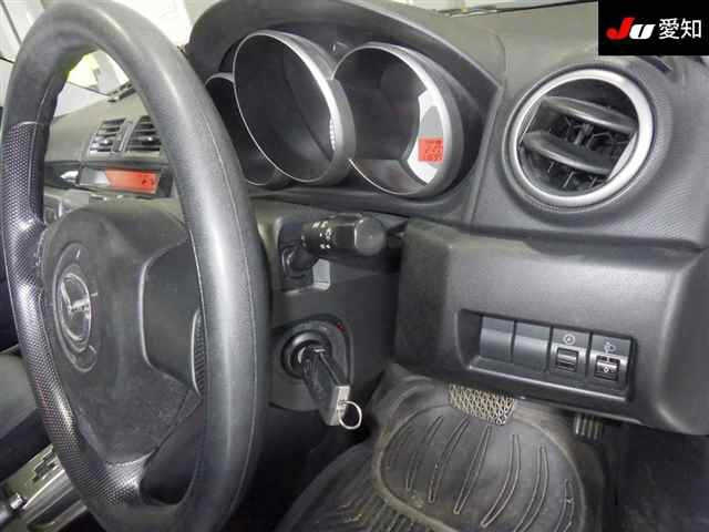 MAZDA AXELA 2009