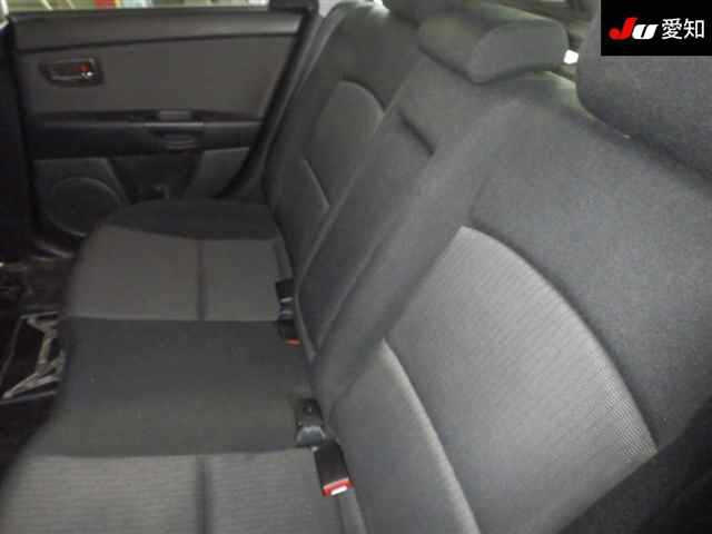 MAZDA AXELA 2009