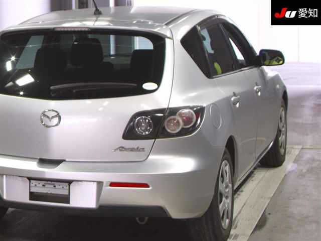 MAZDA AXELA 2009