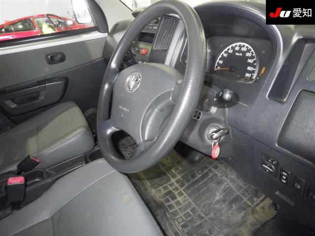 TOYOTA LITE ACE VAN 2018
