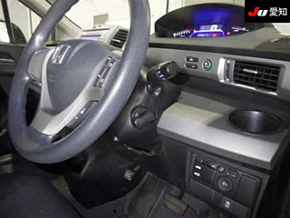 HONDA FREED 2012