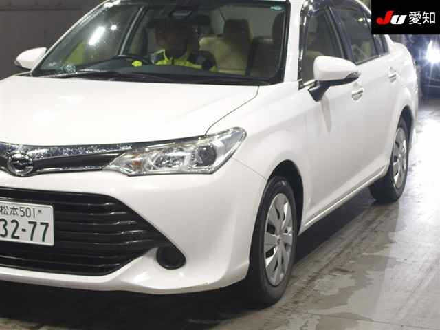 TOYOTA COROLLA AXIO 2015