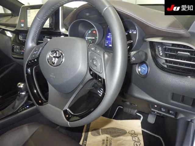 TOYOTA C-HR 2018