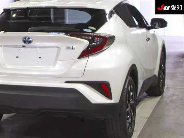 TOYOTA C-HR 2018
