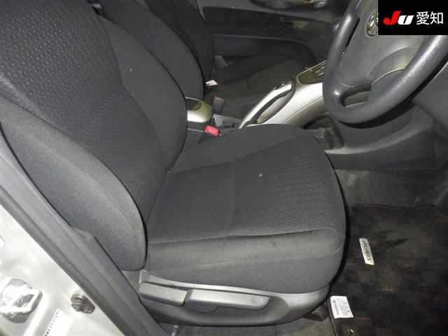 TOYOTA AURIS 2008