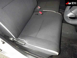 TOYOTA PIXIS SPACE 2012