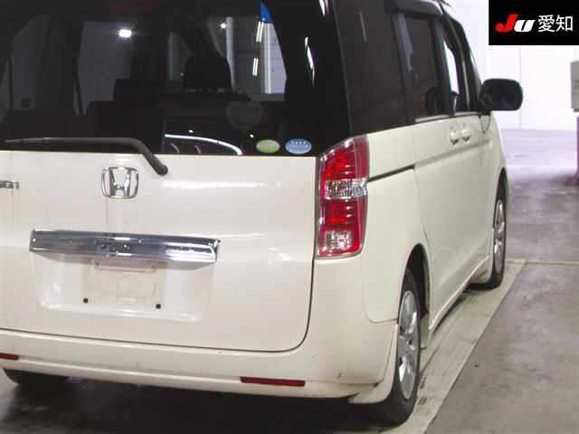 HONDA STEP WAGON 2010