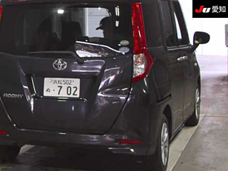 TOYOTA ROOMY 2017