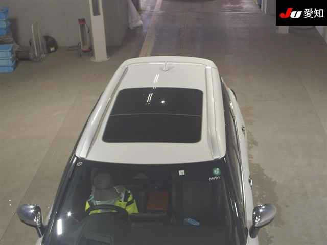 MITSUBISHI OUTLANDER PHEV 2022