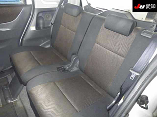 NISSAN ROOX 2010