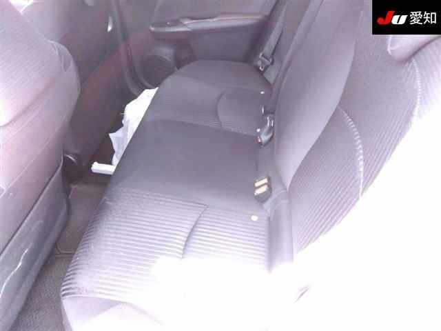 TOYOTA PRIUS 2016