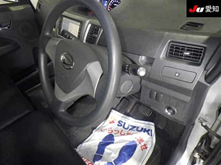 DAIHATSU MOVE 2011