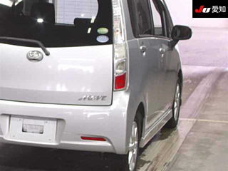 DAIHATSU MOVE 2011