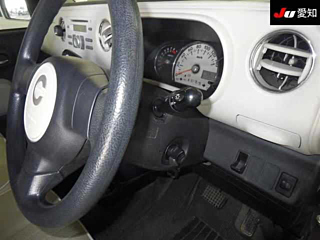 DAIHATSU MIRA 2011