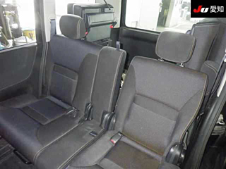 NISSAN SERENA 2009