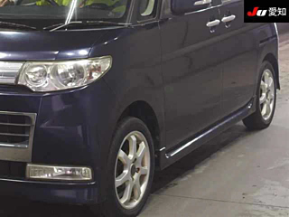 DAIHATSU TANTO 2008